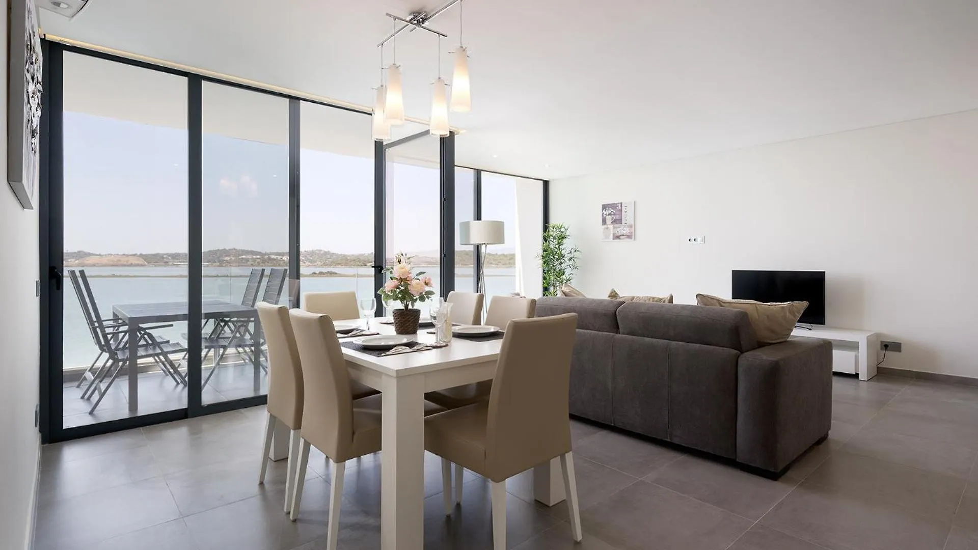 Portimao Ocean Breeze With Pool By Homing Apartment Lagoa  0*, Lagoa (Algarve) Portugal